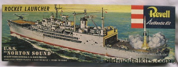 Revell 1/424 USS Norton Sound Missile Test Ship, H331-169 plastic model kit